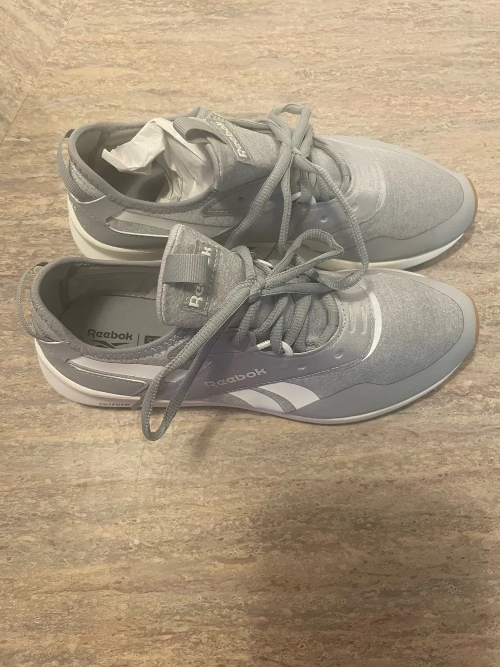 Reebok Men's Light Gray Runner Sneakers with Gum Toe